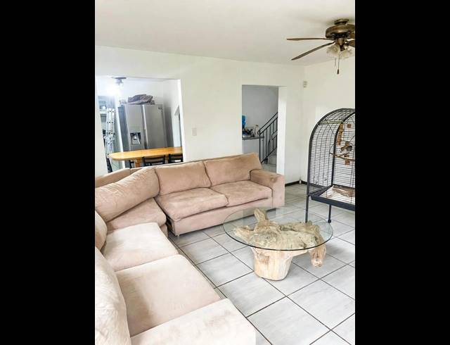 4 BEDROOM PROPERTY TO RENT IN OCEAN VIEW